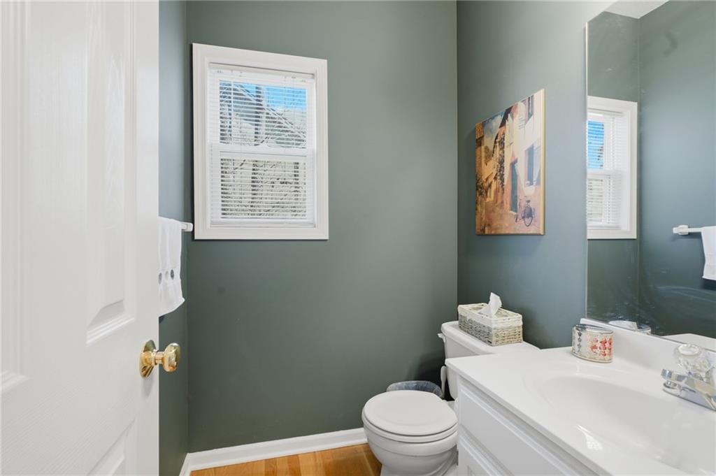 8058 N Highland Avenue — photo 16