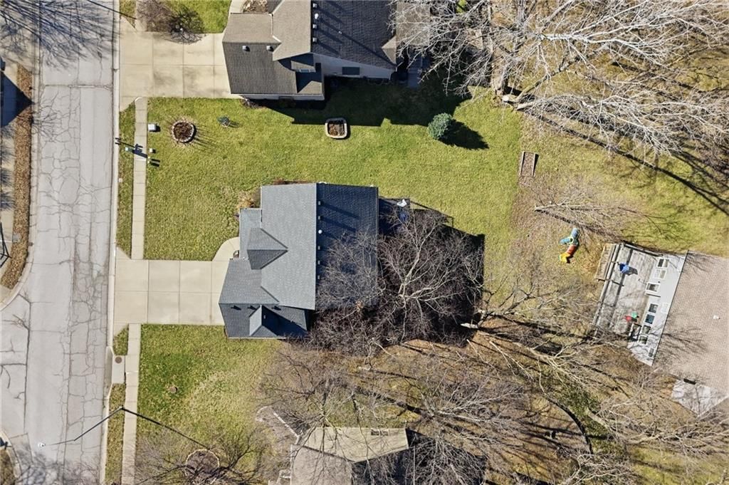 8058 N Highland Avenue — photo 34