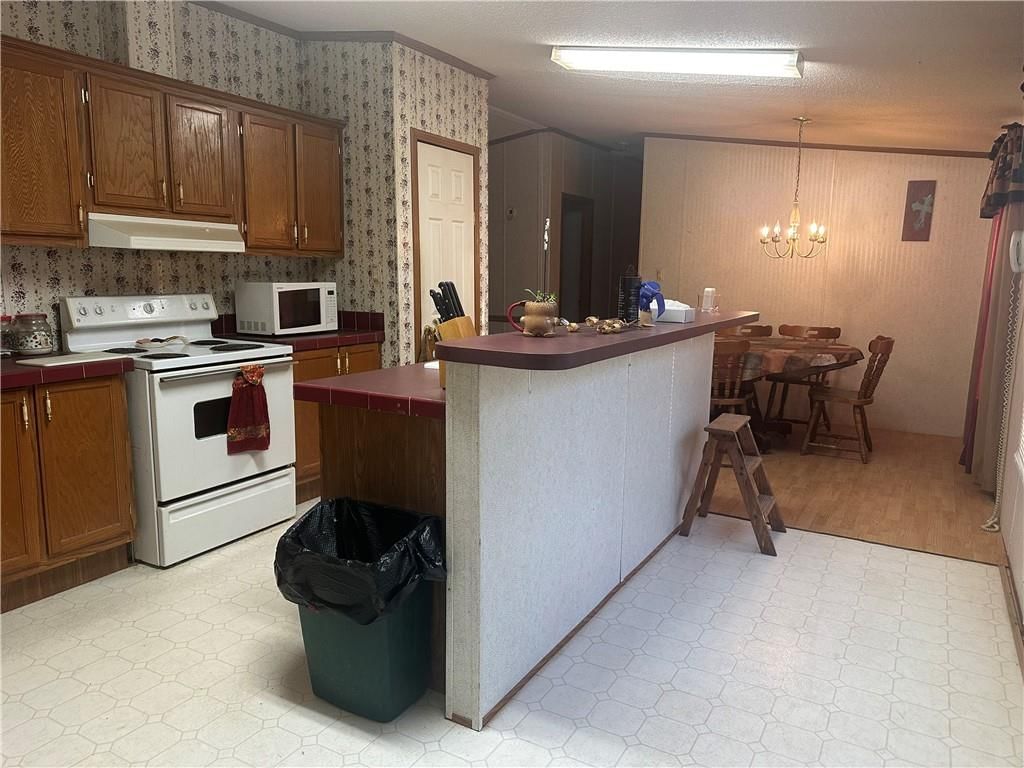 381 N Sheridan Street — photo 7