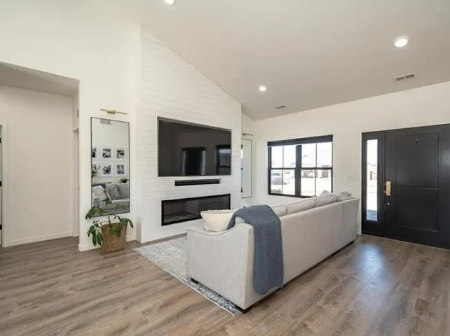 8804 W 49th Terrace — photo 5