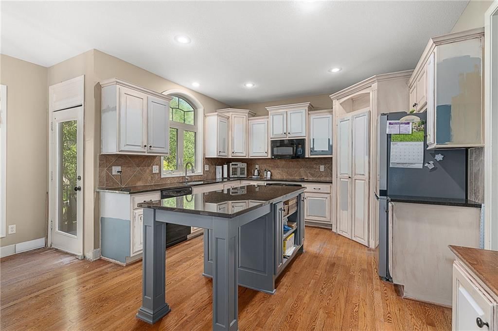 17560 S Brockway Street — photo 11
