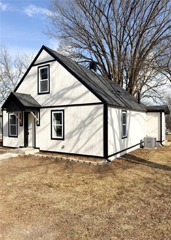 105 S Willow Street — photo 4