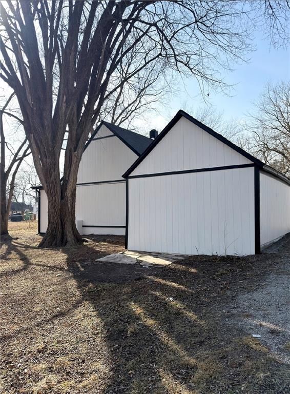 105 S Willow Street — photo 7
