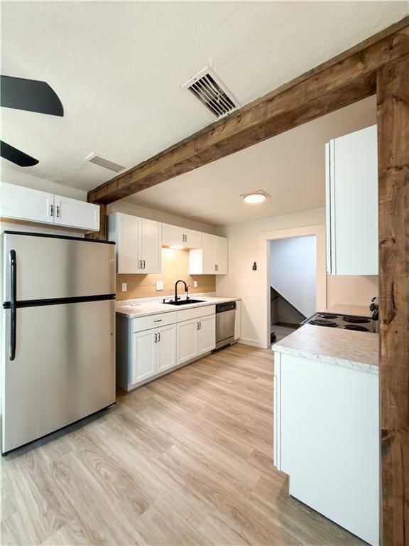 105 S Willow Street — photo 10