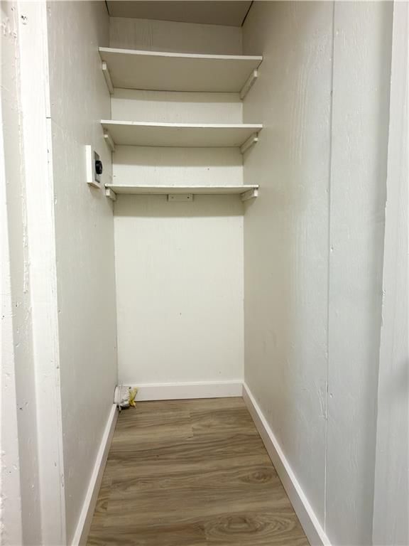 105 S Willow Street — photo 25