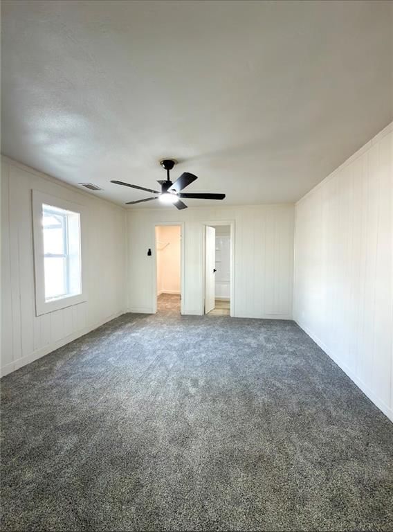 105 S Willow Street — photo 27