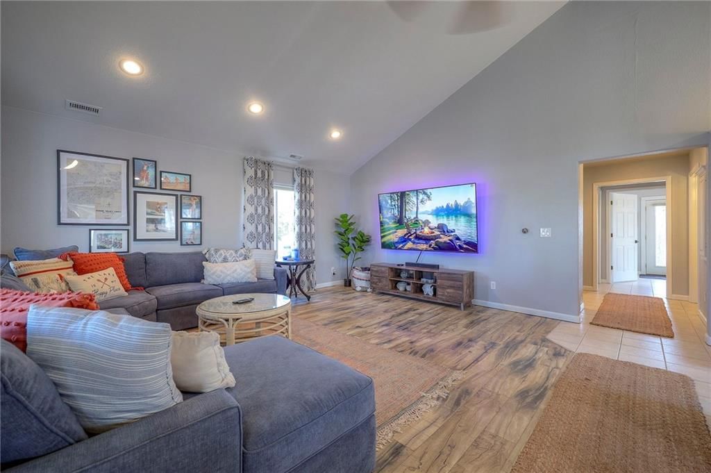 34 Bobcat Drive, Mound City, KS