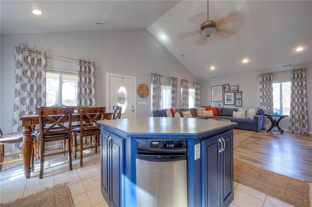 34 Bobcat Drive — photo 12