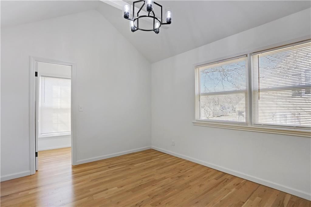 5833 Woodward Street — photo 10