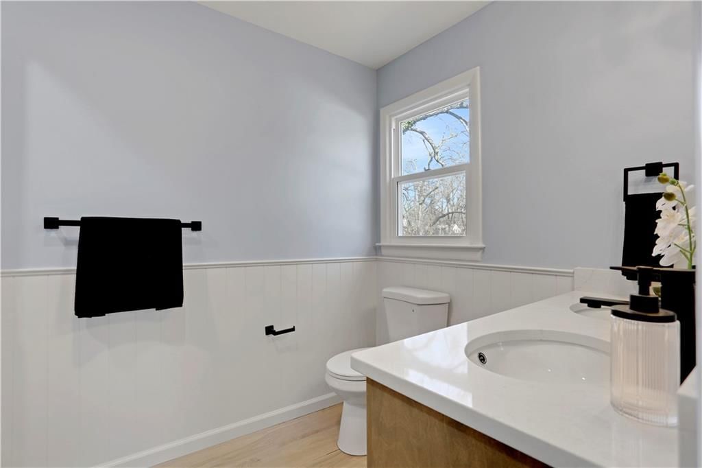 5833 Woodward Street — photo 21
