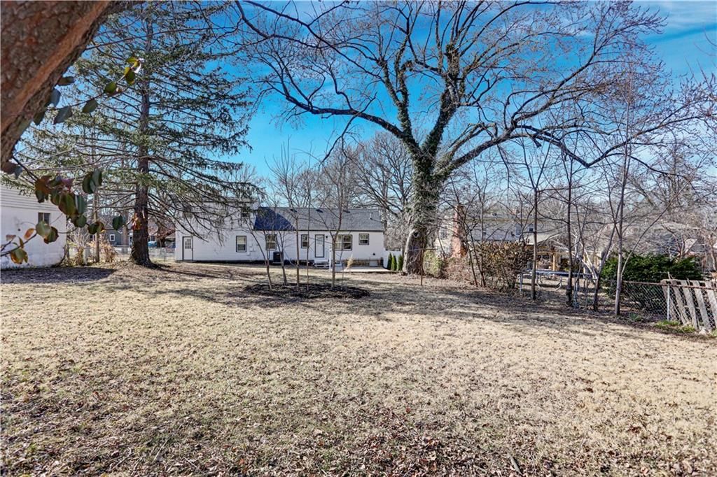 5833 Woodward Street — photo 31