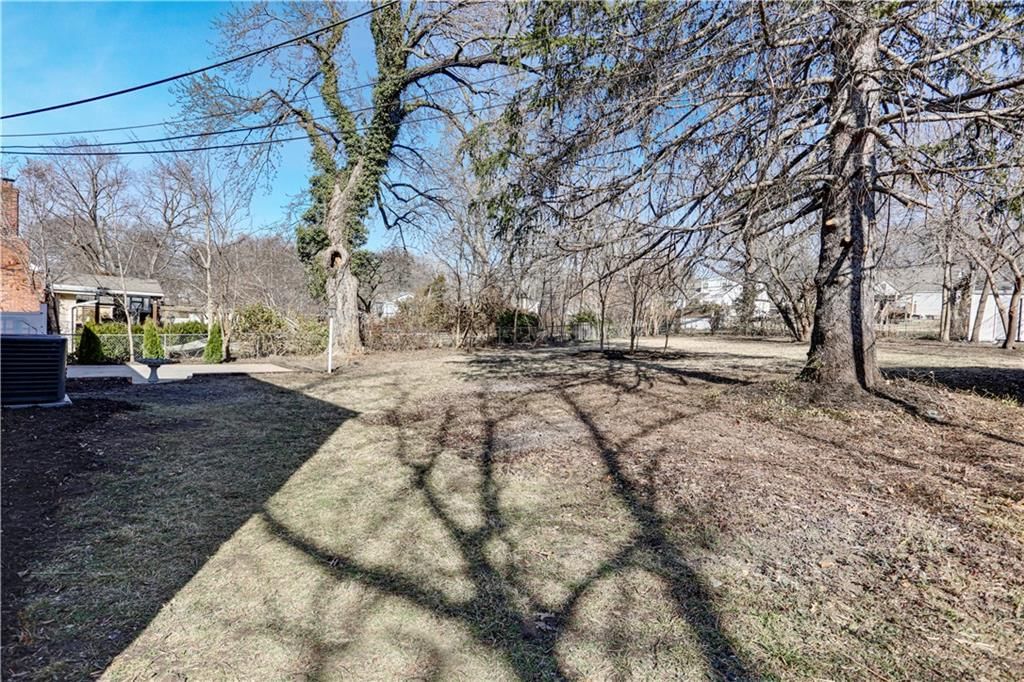 5833 Woodward Street — photo 34