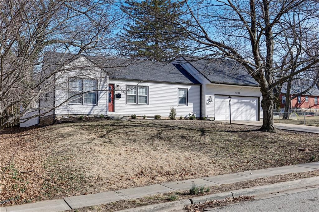 5833 Woodward Street — photo 35