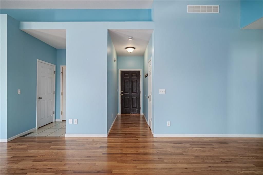 513 W Meriwood Lane — photo 9