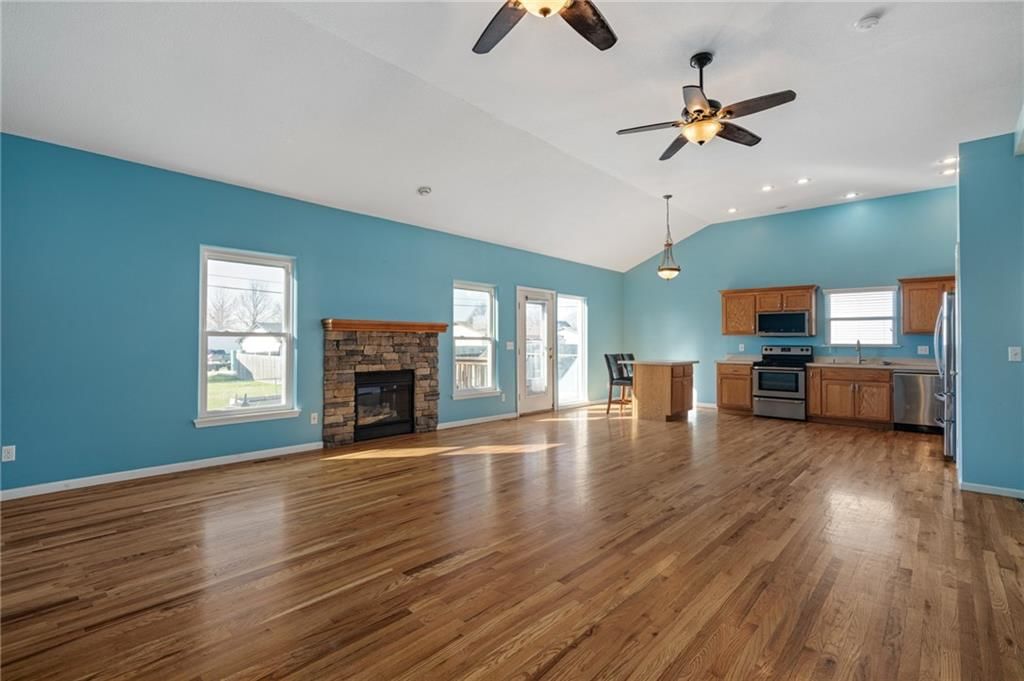 513 W Meriwood Lane — photo 10