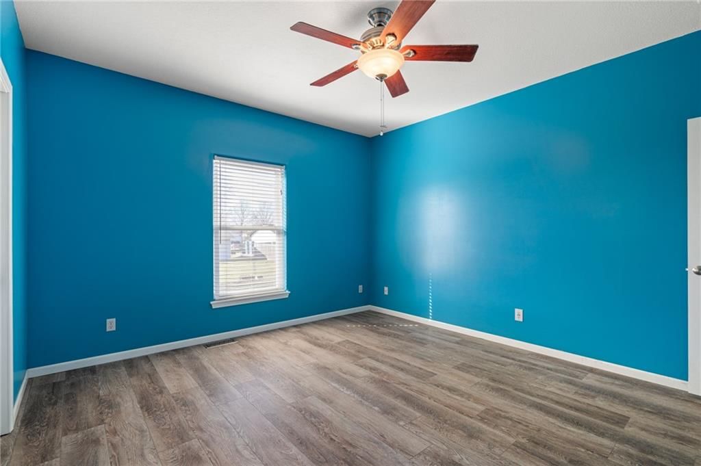513 W Meriwood Lane — photo 25