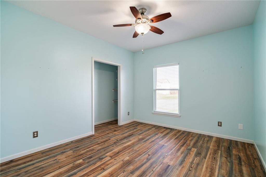 513 W Meriwood Lane — photo 28