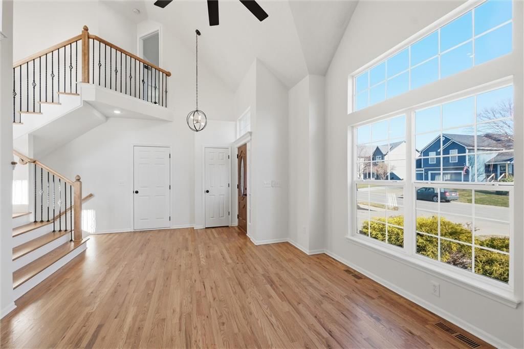 2516 SW Current Lane — photo 8