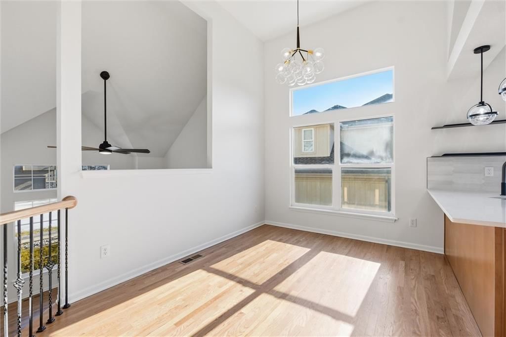 2516 SW Current Lane — photo 9