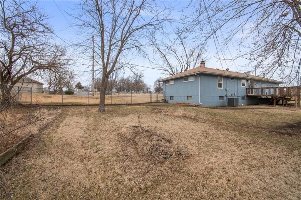 709 S Scott Avenue — photo 3