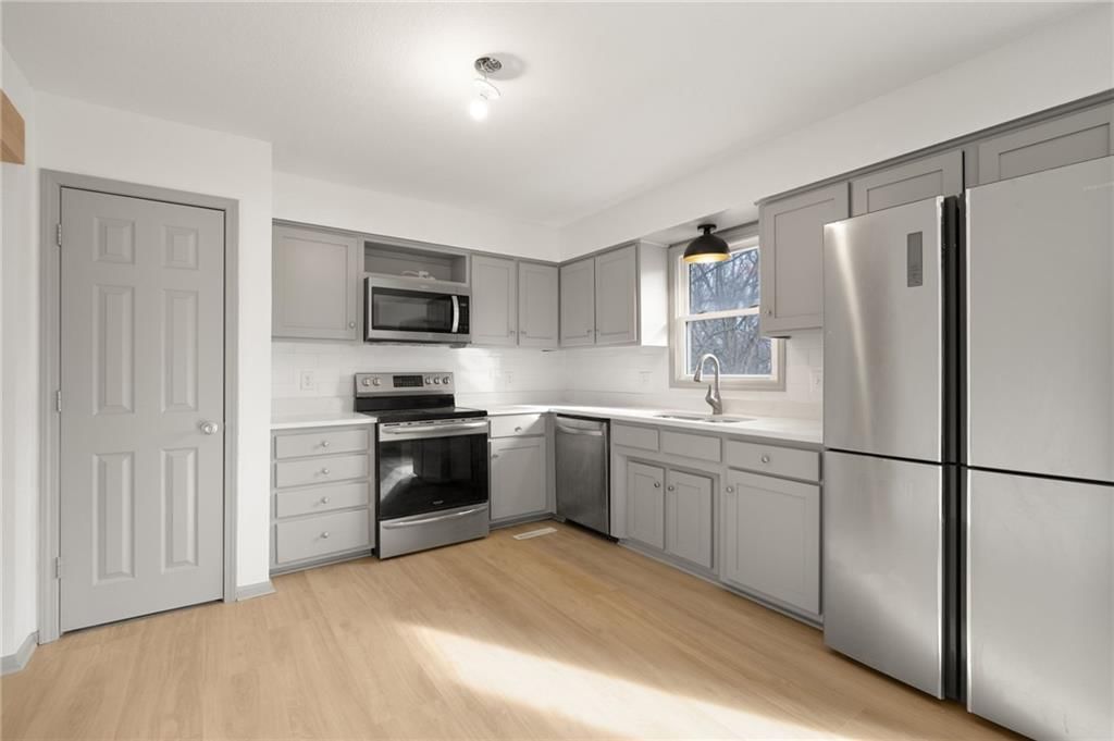 530 Hamilton Street — photo 8
