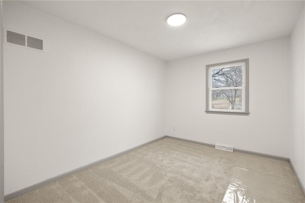 530 Hamilton Street — photo 22