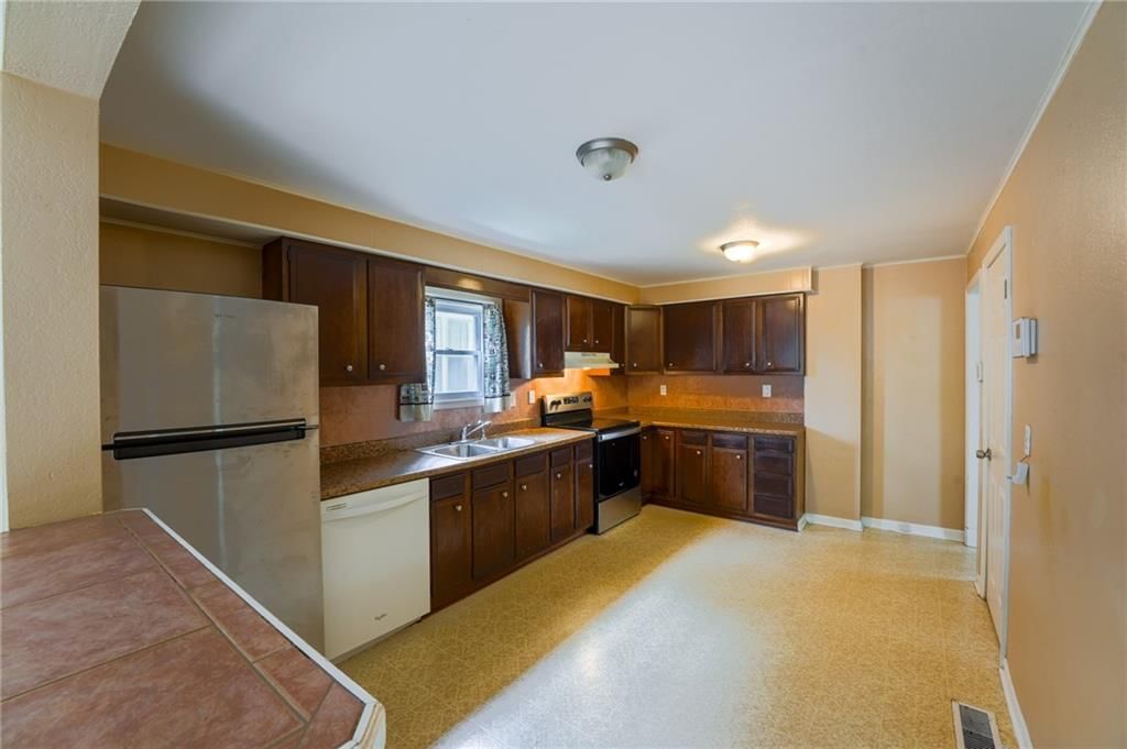 1103 N 13th Street — photo 20