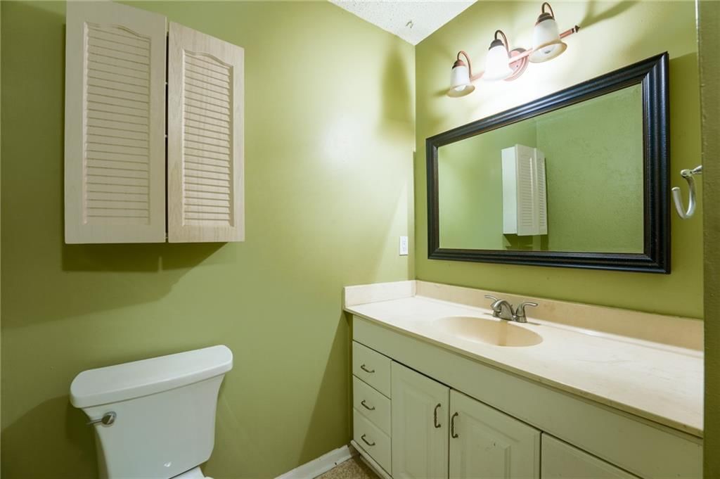 1103 N 13th Street — photo 25