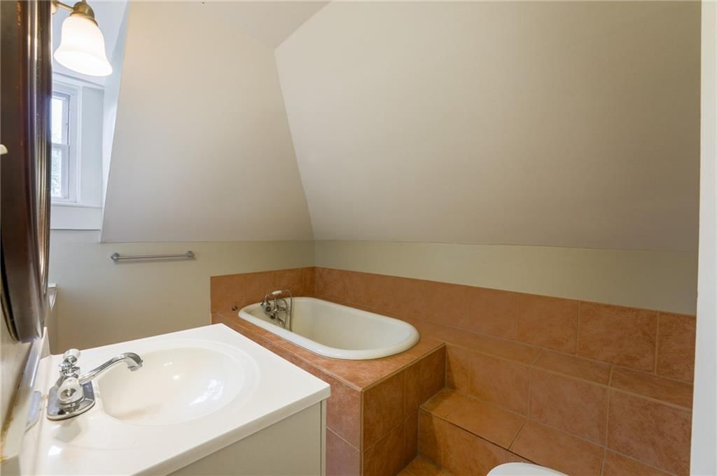 1103 N 13th Street — photo 29