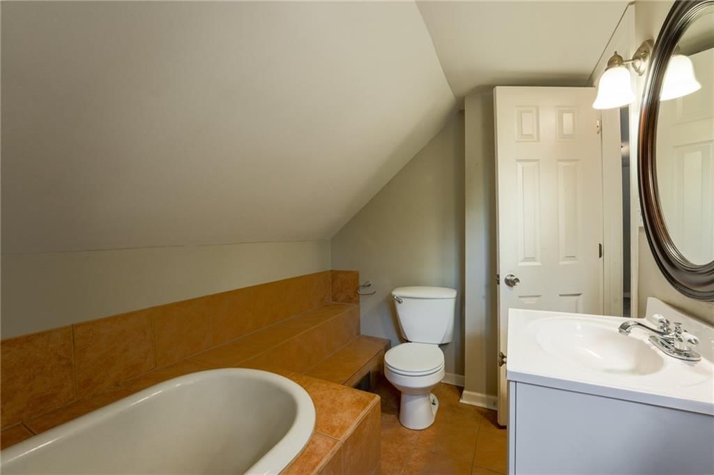 1103 N 13th Street — photo 31