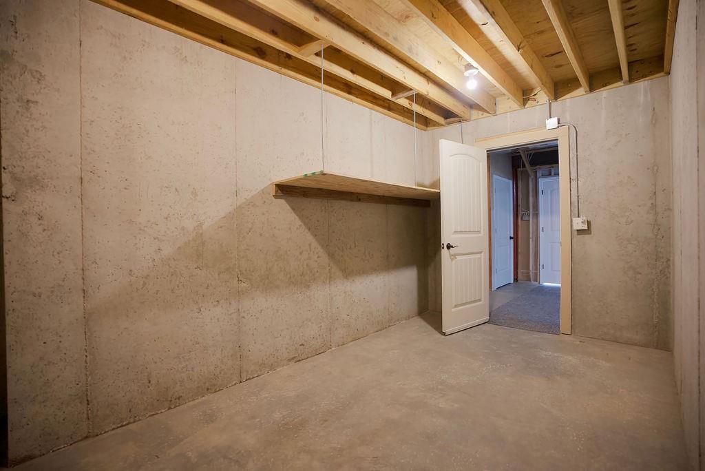 10405 W 49th Street — photo 82