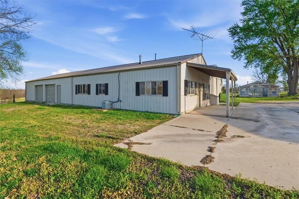 21503 S State Route Y Highway — photo 45