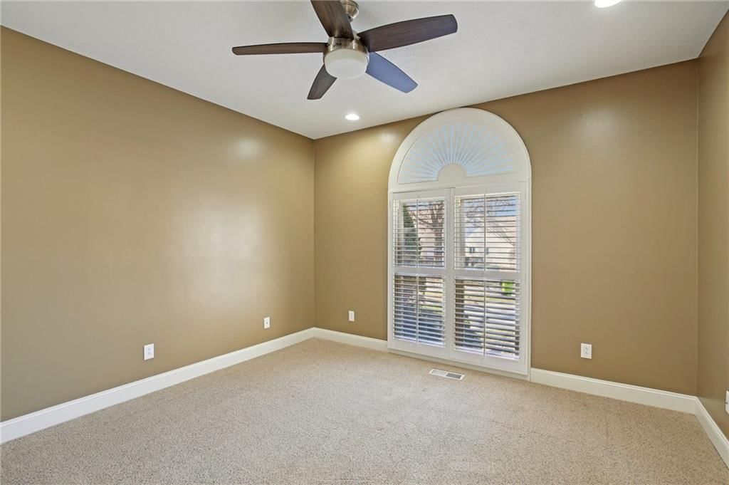 7844 W 118th Terrace — photo 14
