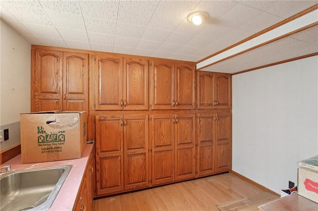 7844 W 118th Terrace — photo 26
