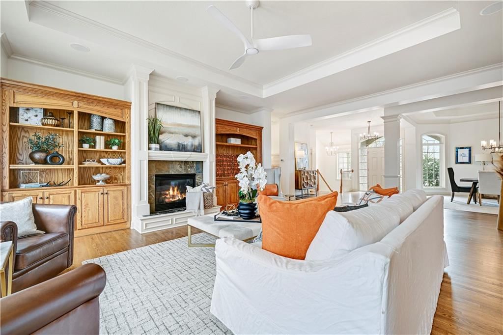 740 Suffolk Lane — photo 9