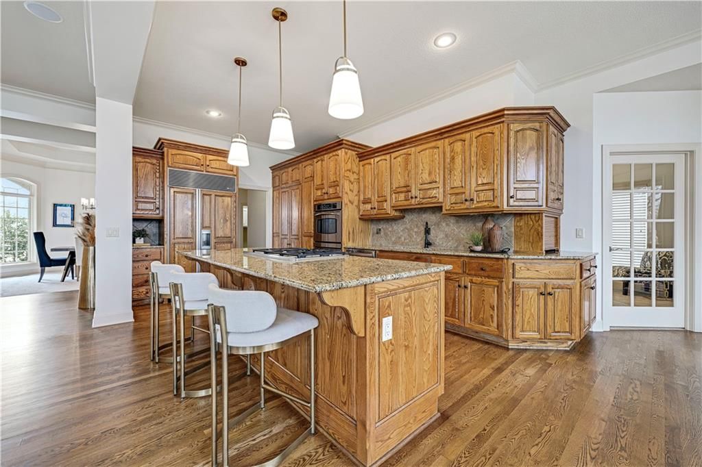 740 Suffolk Lane — photo 12