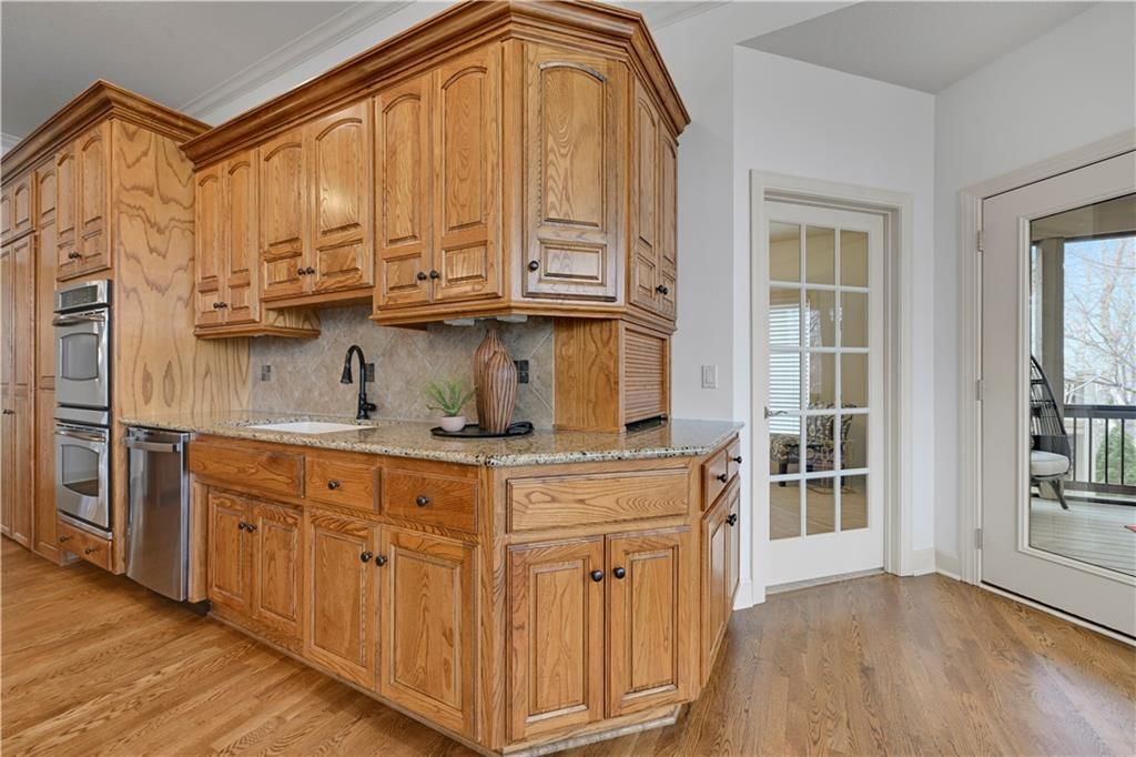 740 Suffolk Lane — photo 14
