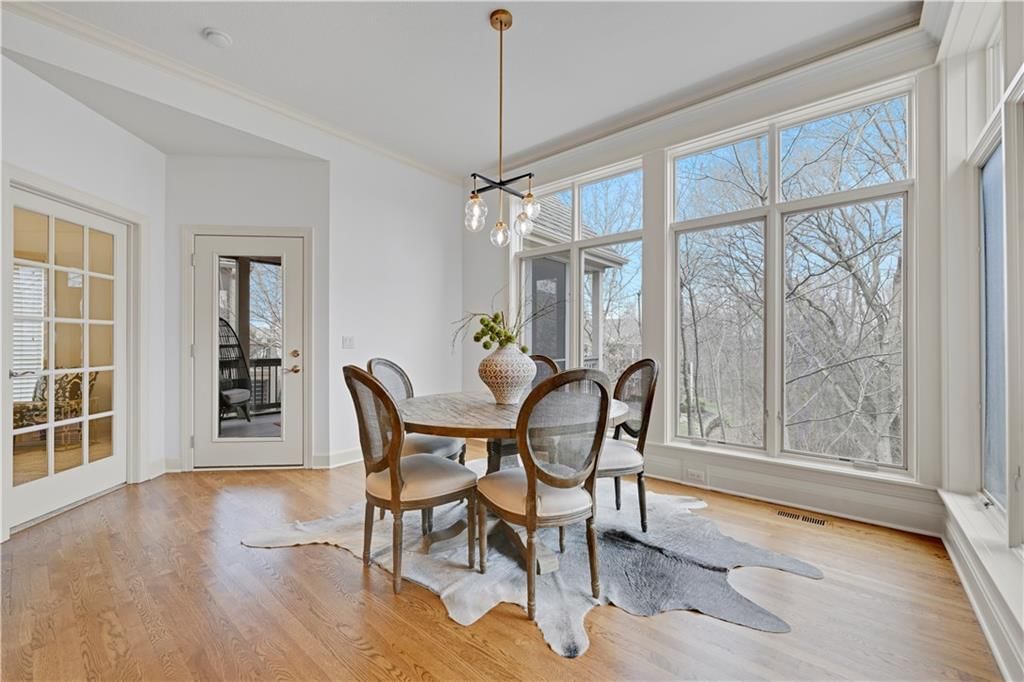 740 Suffolk Lane — photo 15