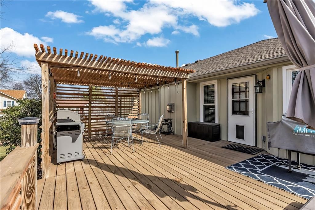 121 SW 26th Street Court — photo 24