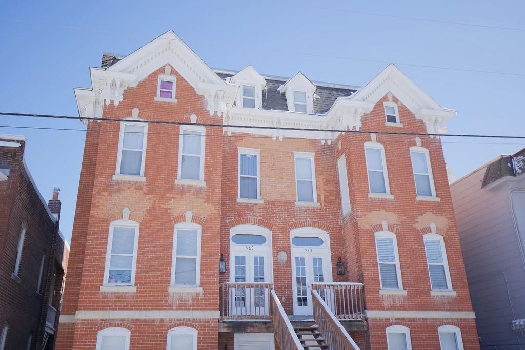 569-571 Campbell Street — photo 3