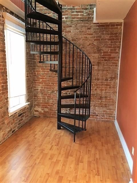 569-571 Campbell Street — photo 24