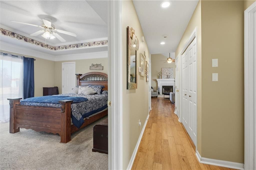 6816 N Corrington Avenue — photo 12