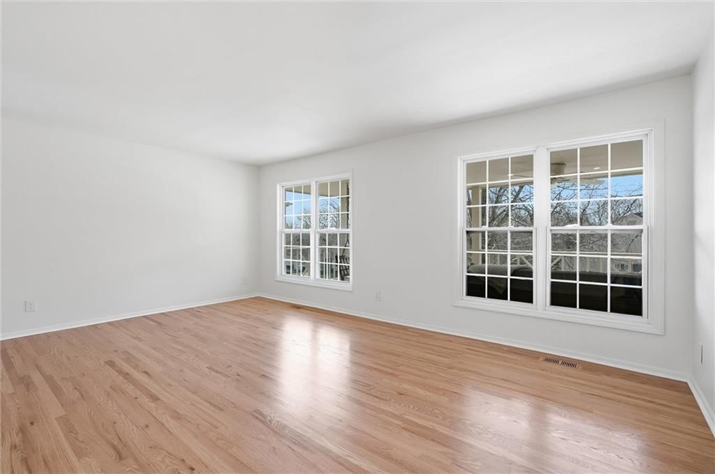 6323 N Robinhood Lane — photo 10