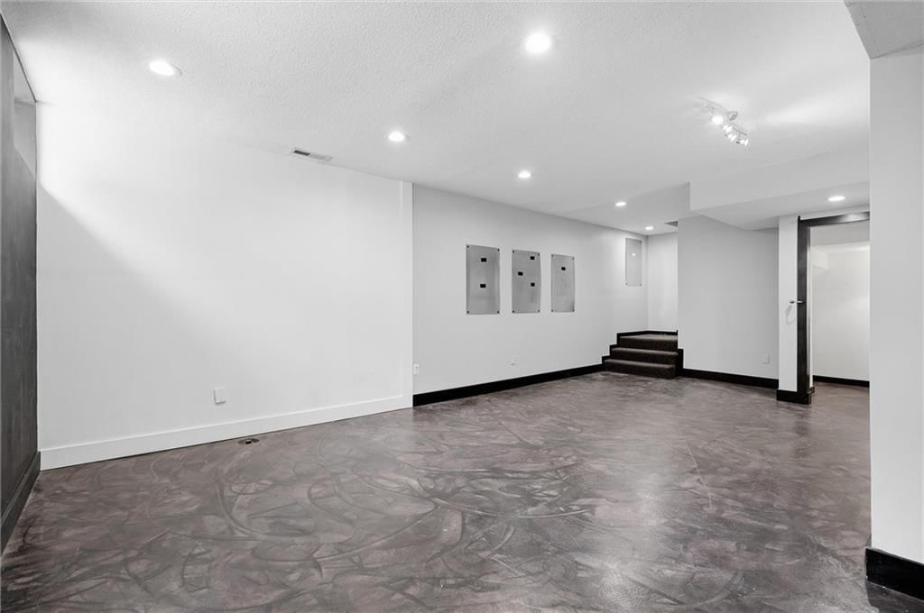 6323 N Robinhood Lane — photo 40