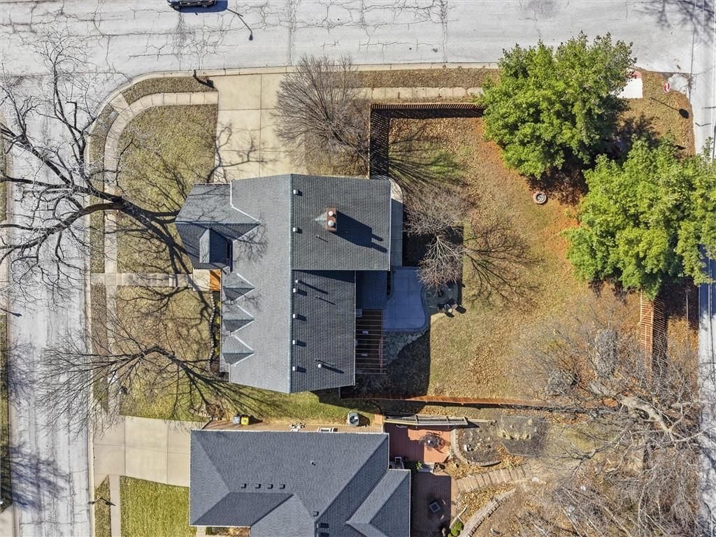 6323 N Robinhood Lane — photo 49
