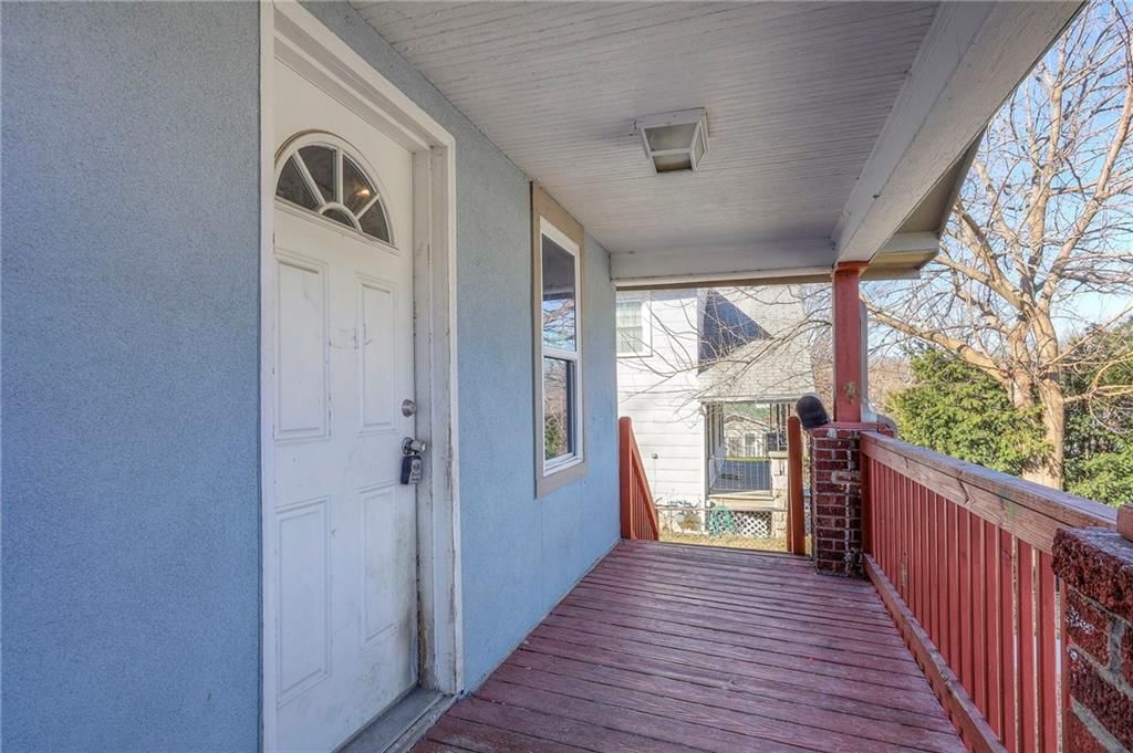 2815 Everett Avenue — photo 4