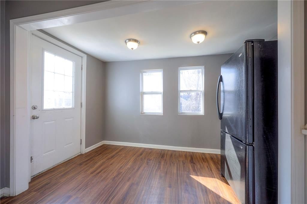 2815 Everett Avenue — photo 12