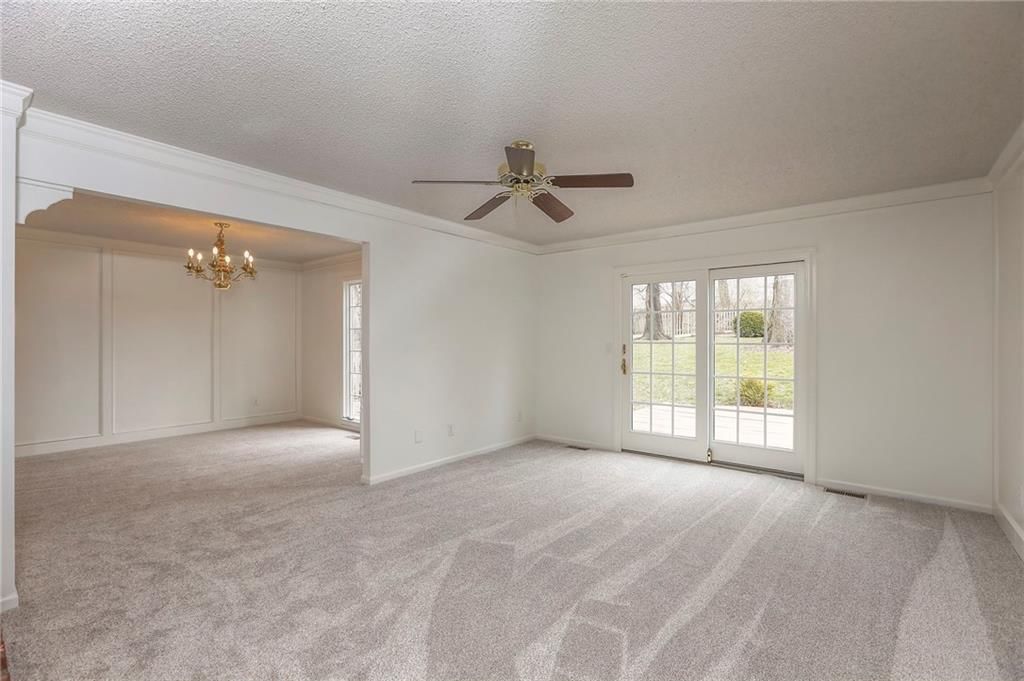 7609 W 115th Street — photo 9