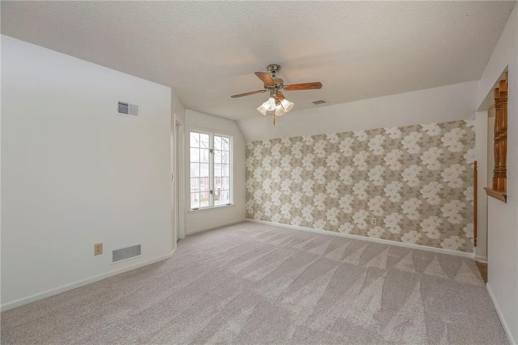 7609 W 115th Street — photo 17