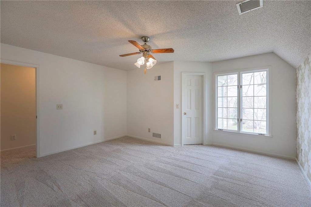 7609 W 115th Street — photo 19